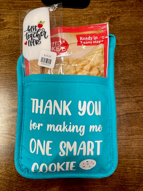 Thanks for Making Me One Smart Cookie, Pot Holder, Oven Mitt, Teacher Gift,  Teacher Appreciation, Back to School Gift, End of School Gift 
