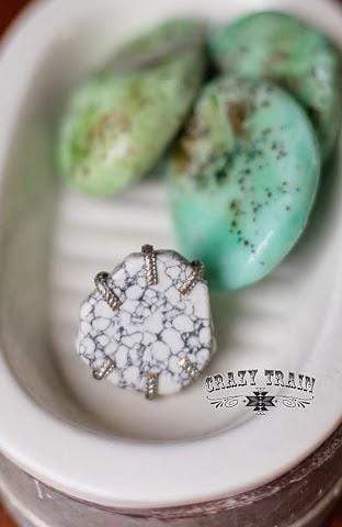 White Stone Slab Ring-Ring-The Distressed Rose